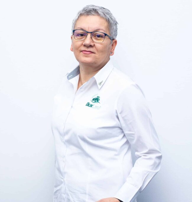 CRISTINA ROȘU DICORLAND